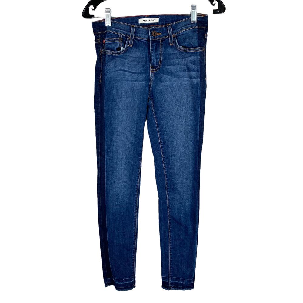 Angry Rabbit Women's Fray Ankle Skinny Two Tone Jeans Size 26 / 3 EUC Low Rise